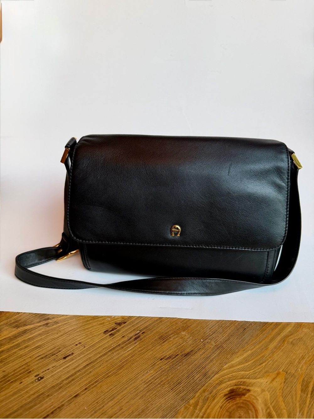 Vintage Etienne Aigner Black Leather Organizer Shoulder Bag Gold Hardware